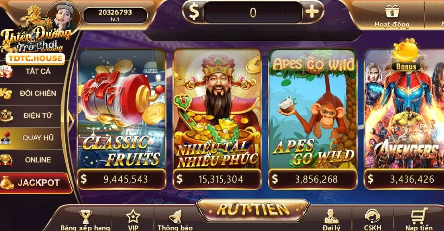 Người chơi đang áp dụng chiến lược slot game tại 678win
