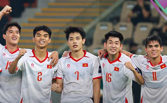 Liên hệ hỗ trợ khách hàng 678win